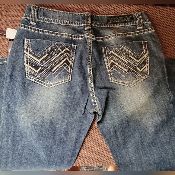 Rock and Roll Cowgirl Jeans 31x32 - Picture 2 of 5